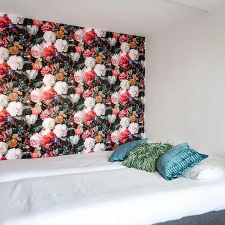 En Papillon Apartment