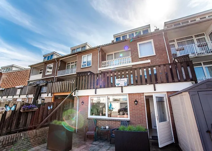 En Papillon Daire Zandvoort